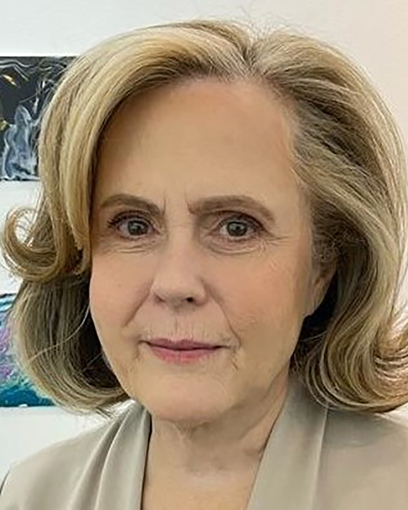 Dr Joan Ifland