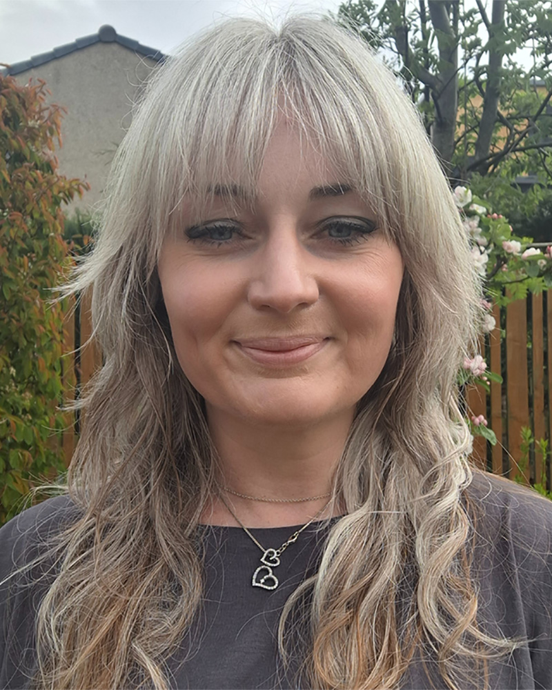 Dr Rachel Brown